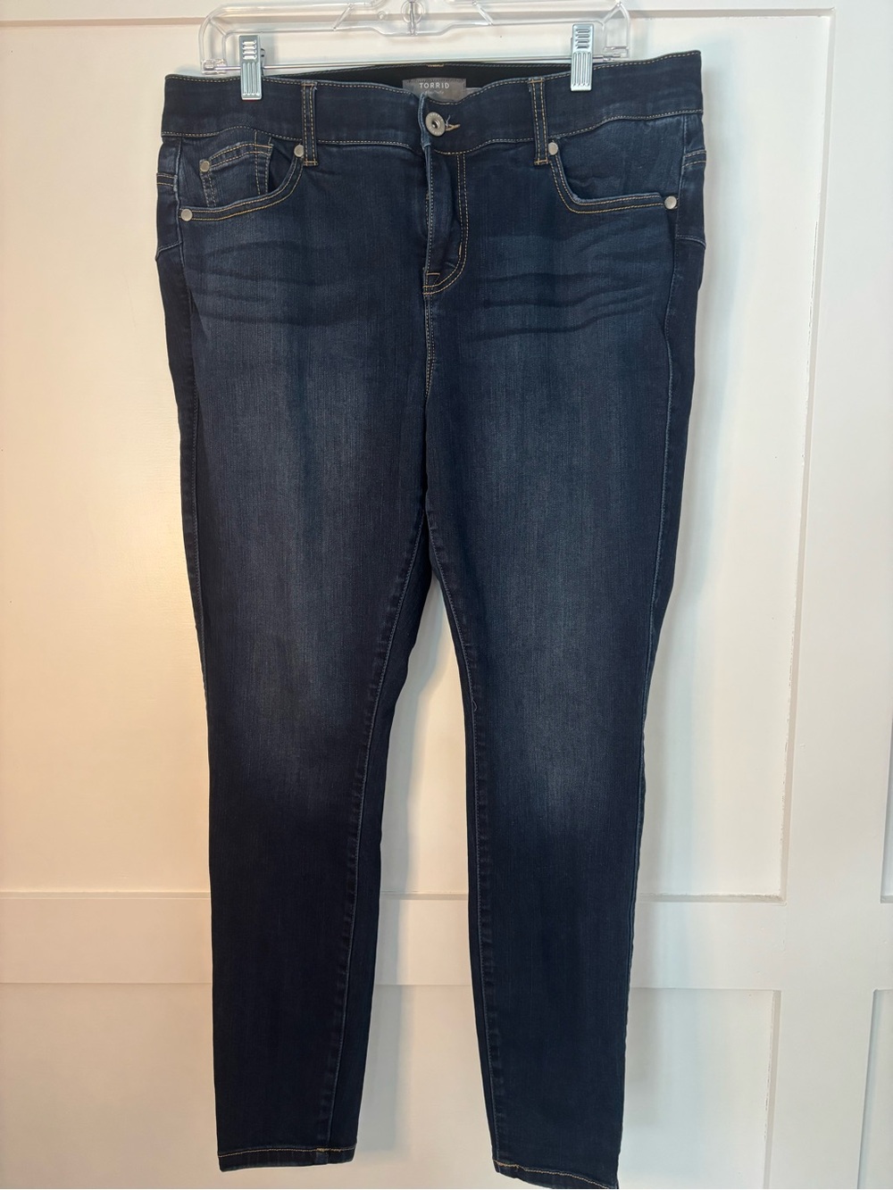 torrid Dark Blue Skinny Jeans size 16S